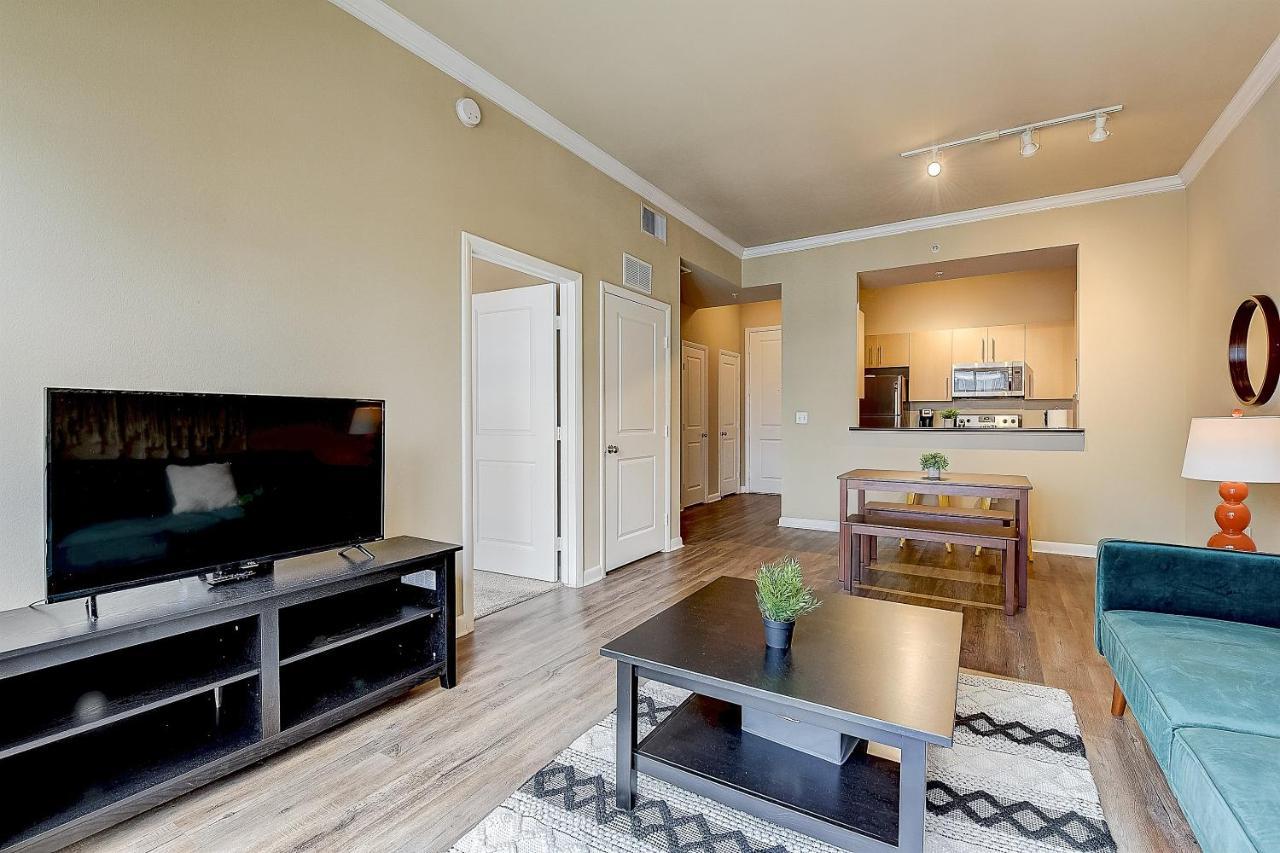 Frontdesk Oakwood Residence Apts Uptown Dallas Dış mekan fotoğraf