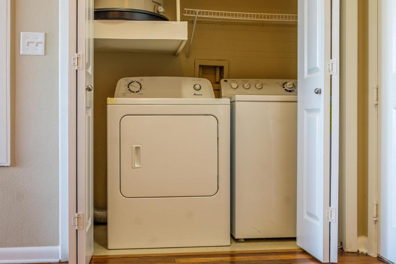 Frontdesk Oakwood Residence Apts Uptown Dallas Dış mekan fotoğraf